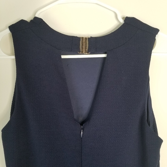 Hutch Sleeveless Navy Blue Textured Midi Dress Size S  Keyhole Closure Stretch - Picture 5 of 13